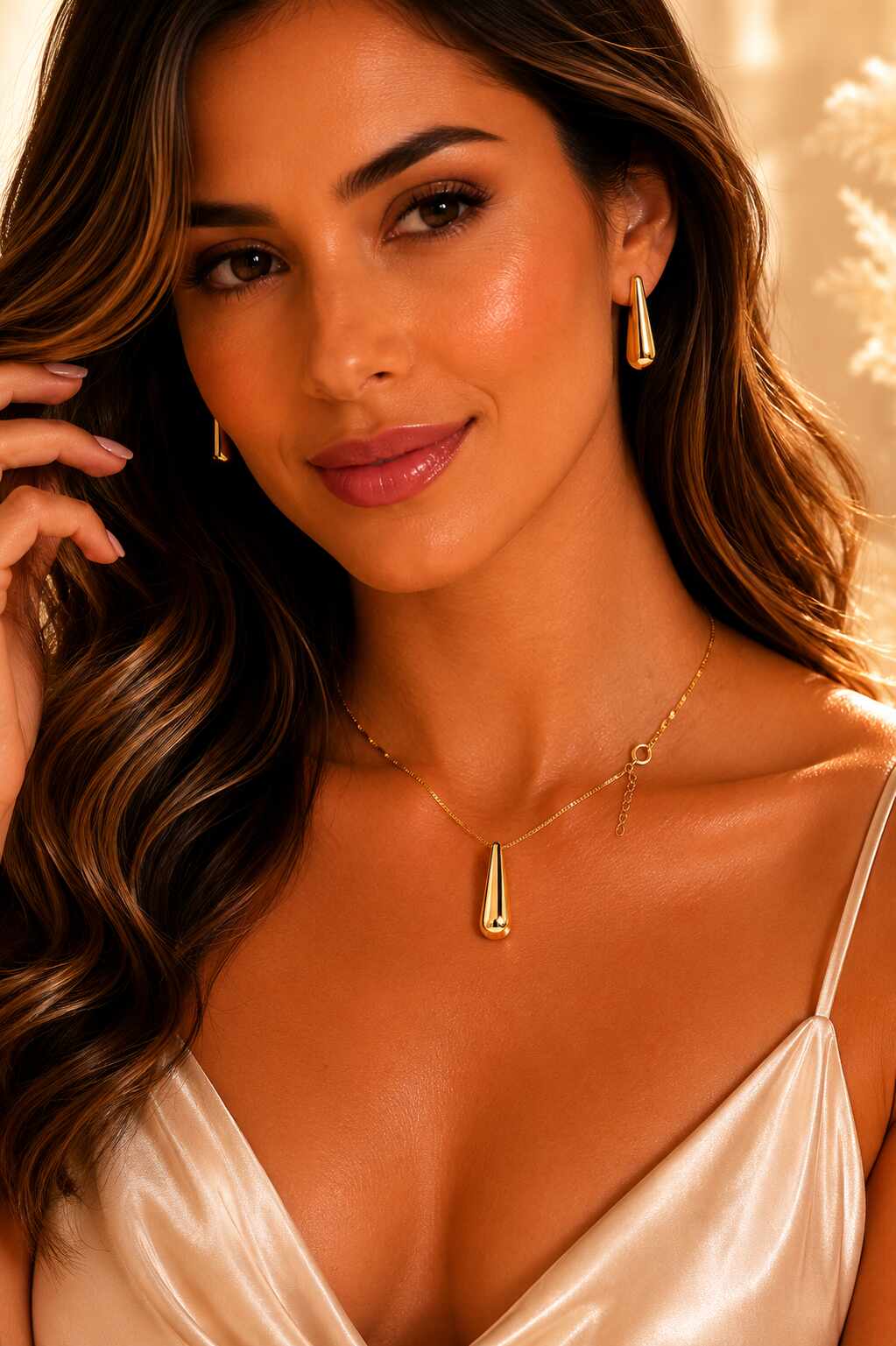 Conjunto Gota Alongada — foto 1